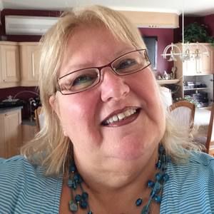 Meet your Posher, Sonia